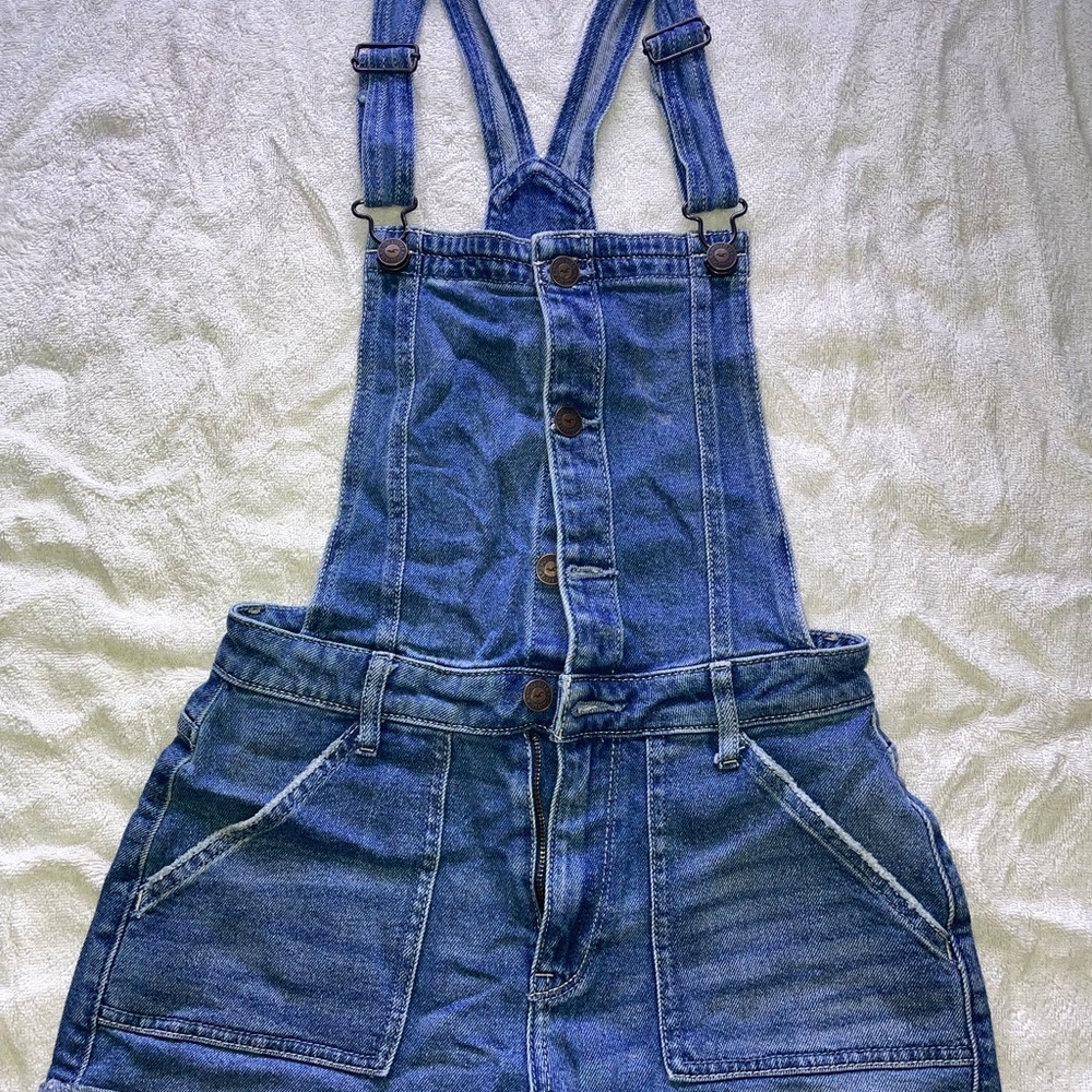 Hollister denim overall shorts